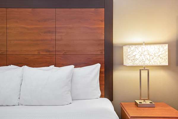  - La Quinta Inn & Suites North Little Rock