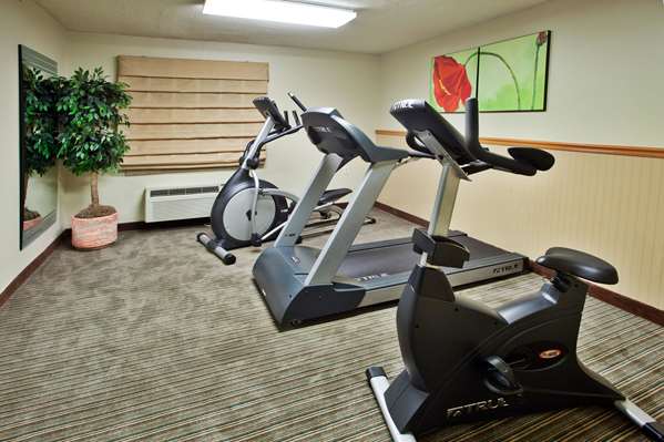 Fitness/ Exercise Room - La Quinta Inn Southside Savannah