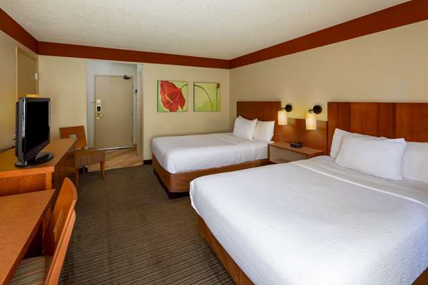  - La Quinta Inn Southside Savannah