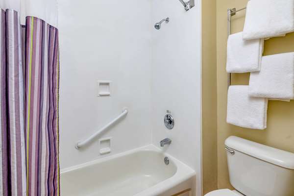  - La Quinta Inn Southside Savannah