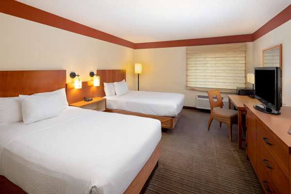  - La Quinta Inn Southside Savannah
