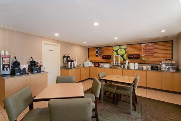 Restaurant - La Quinta Inn & Suites Airport Nashville - I-40, Exit 216