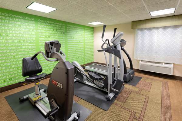 Fitness/ Exercise Room - La Quinta Inn Minneapolis Airport Bloomington