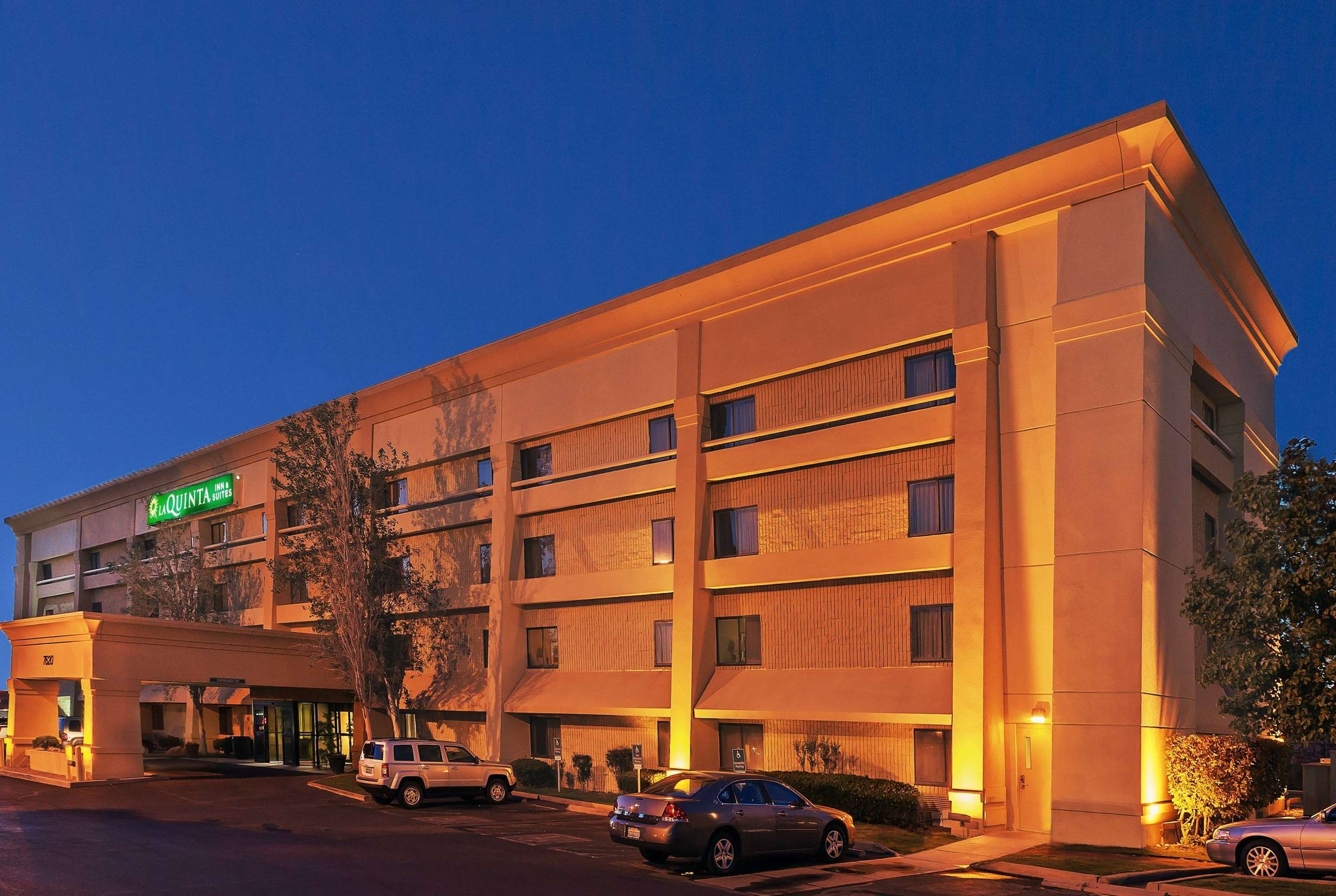 Exterior | La Quinta Inn & Suites by Wyndham El Paso West Bartlett