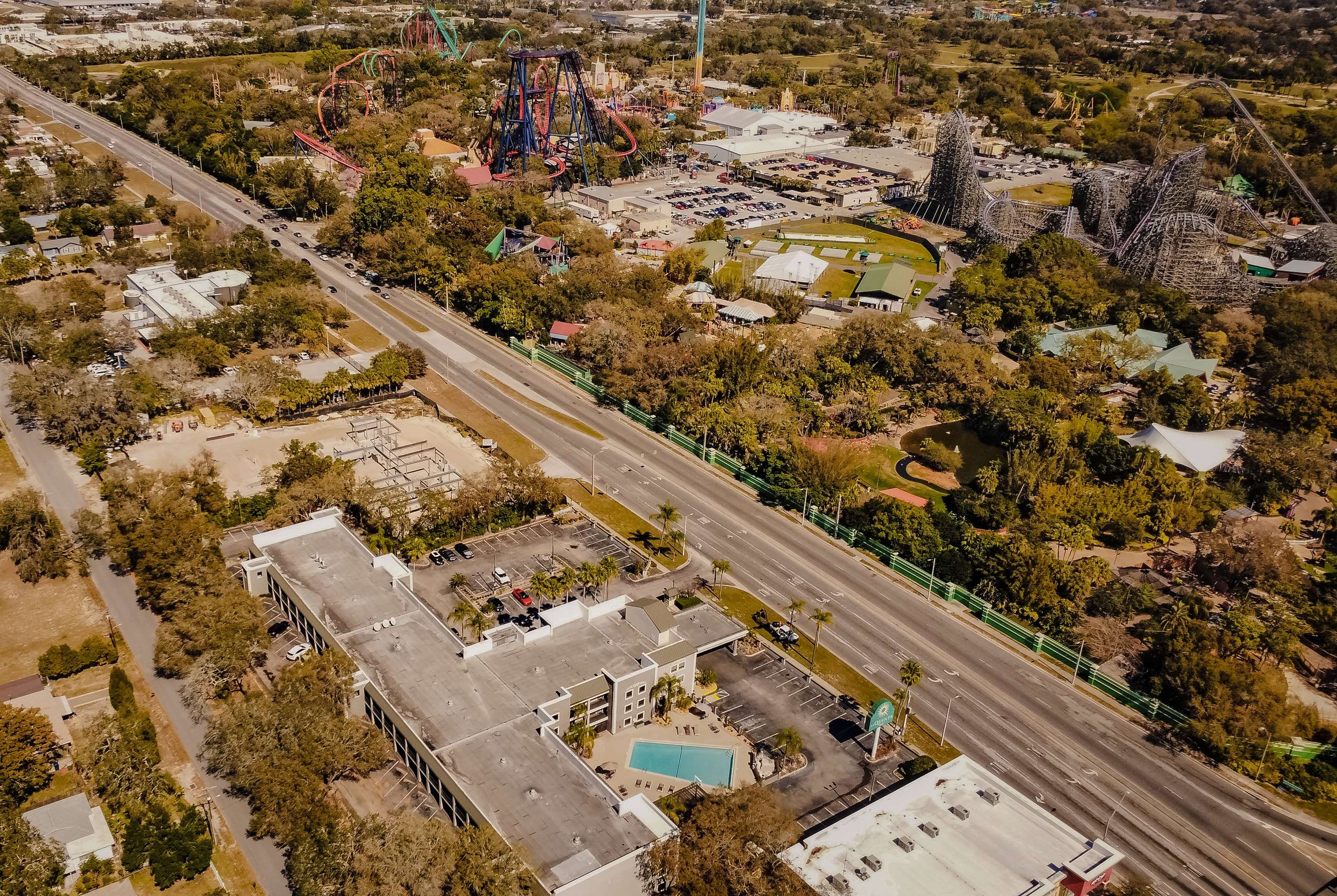 Exterior | La Quinta Inn by Wyndham Tampa Near Busch Gardens
