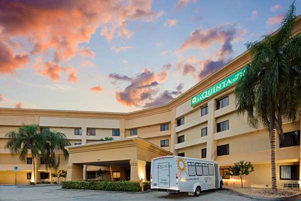 Exterior view - La Quinta Inn & Suites Airport East Miami