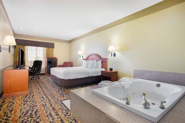 Suite - La Quinta Inn & Suites Belton - I-35, Exit 292