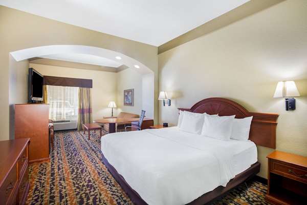Suite - La Quinta Inn & Suites Belton - I-35, Exit 292