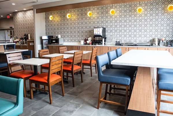  - La Quinta Inn & Suites Belton - I-35, Exit 292