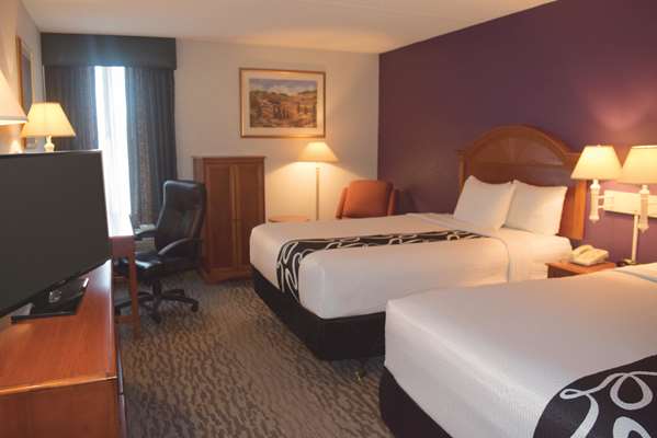  - La Quinta Inn Johnson City