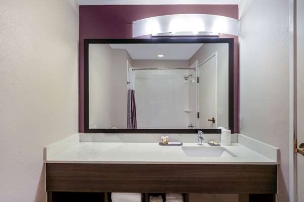  - La Quinta Inn & Suites Rockwall