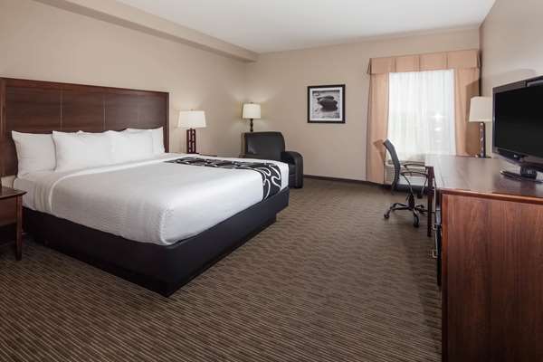  - La Quinta Inn & Suites Inglewood - I-105, Exit 3