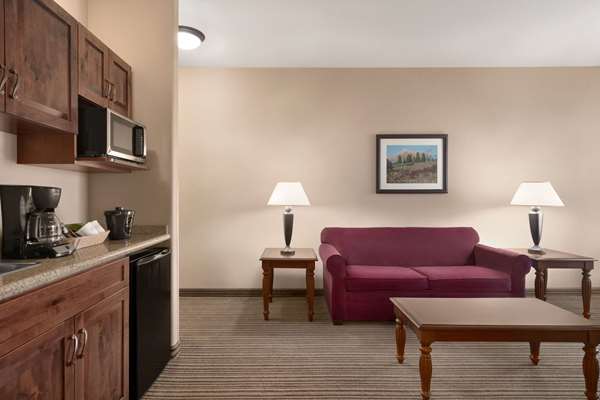 Suite - La Quinta Inn & Suites Trinidad - I-25, Exit 11