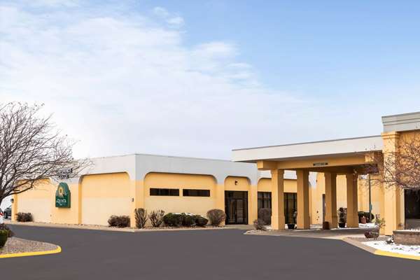 Exterior view - La Quinta Inn Davenport - I-74, Exit 2