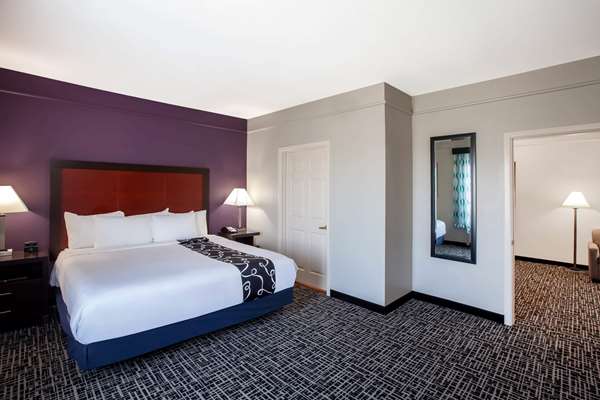 Suite - La Quinta Inn & Suites North Lubbock
