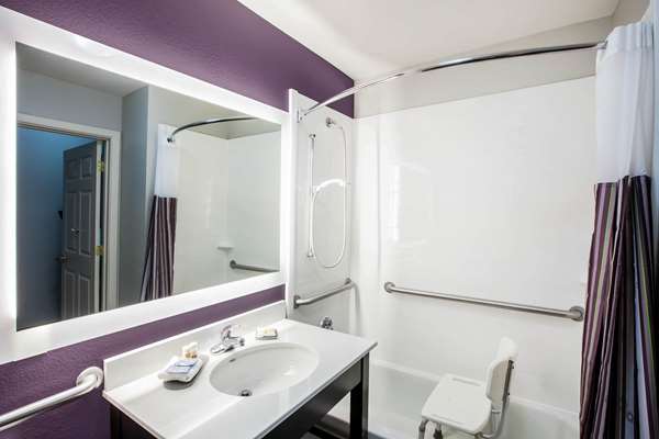  - La Quinta Inn & Suites North Lubbock