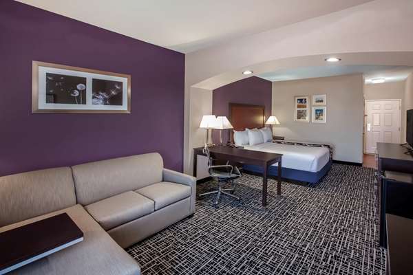  - La Quinta Inn & Suites North Lubbock