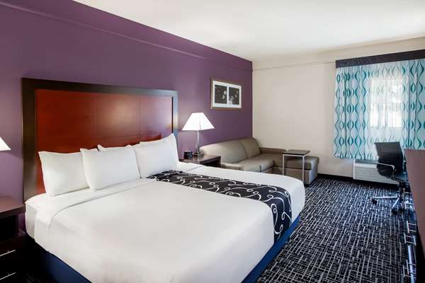  - La Quinta Inn & Suites North Lubbock