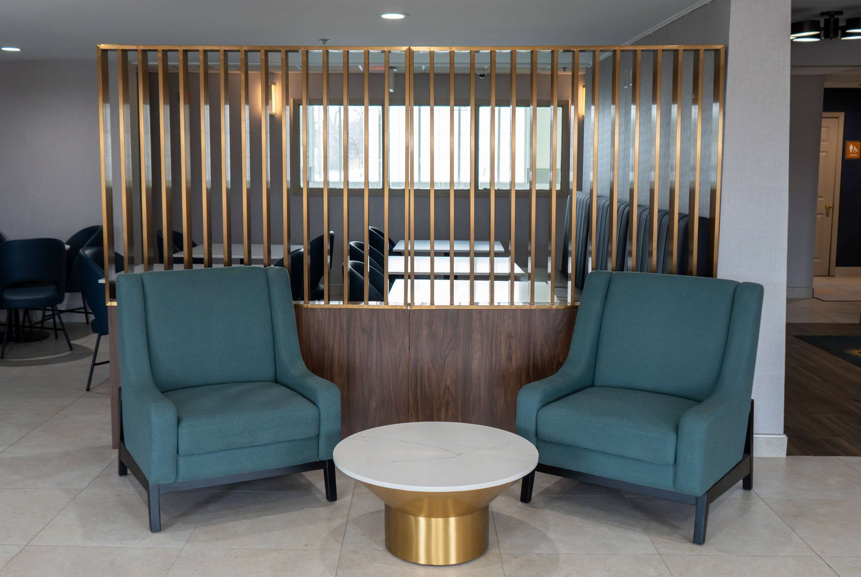 Lobby | La Quinta Inn & Suites by Wyndham Dallas Mesquite