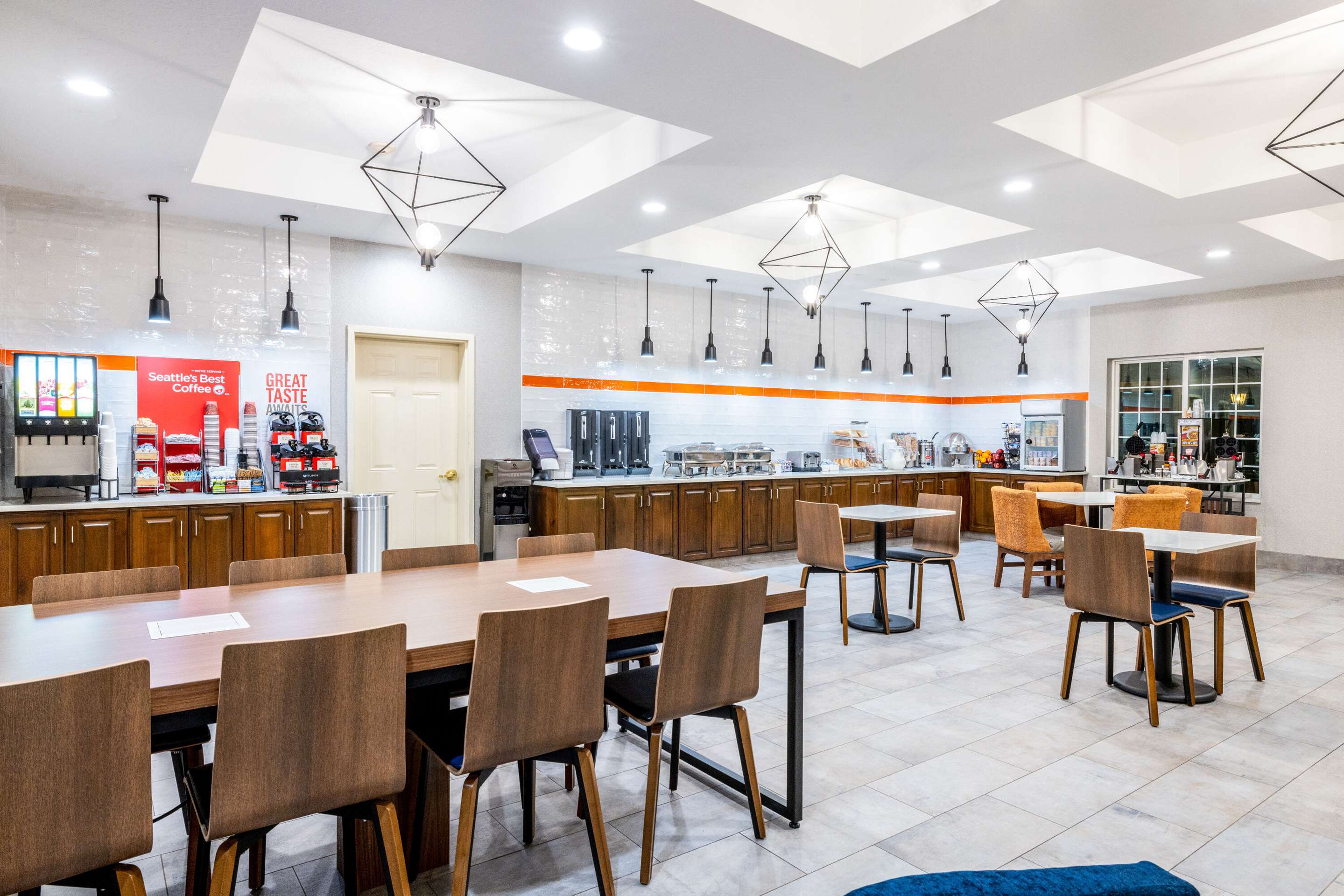 complimentary breakfast | La Quinta Inn & Suites by Wyndham St. George