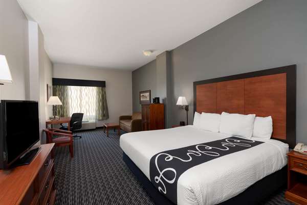  - La Quinta Inn & Suites Rifle - I-70, Exit 90