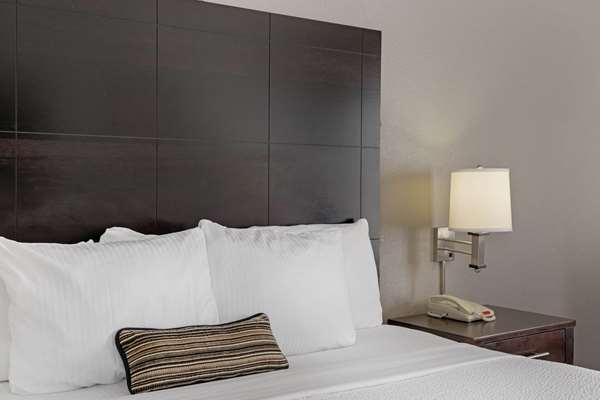  - La Quinta Inn Westchase Houston