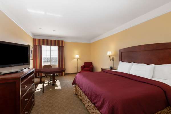  - La Quinta Inn Dodge City