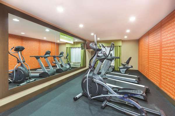 Fitness/ Exercise Room - La Quinta Inn North Austin - I-35, Exit 240