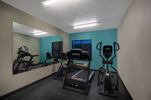 Fitness/ Exercise Room - La Quinta Inn East Strawberry Plains Knoxville - I-40, Exit 398