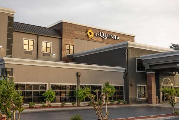 Exterior view - La Quinta Inn East Strawberry Plains Knoxville - I-40, Exit 398