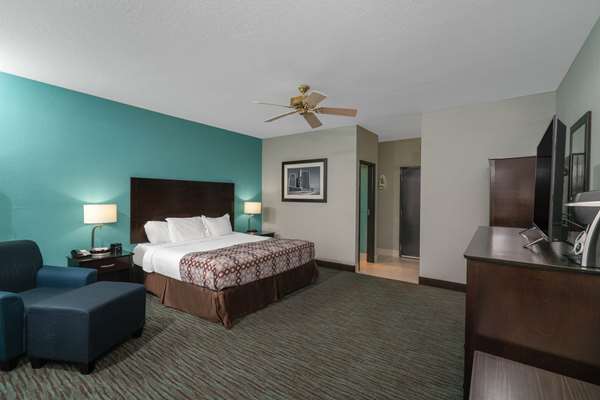 Suite - La Quinta Inn East Strawberry Plains Knoxville - I-40, Exit 398
