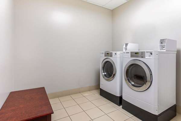 Amenities - La Quinta Inn & Suites Fultondale - I-65, Exit 267