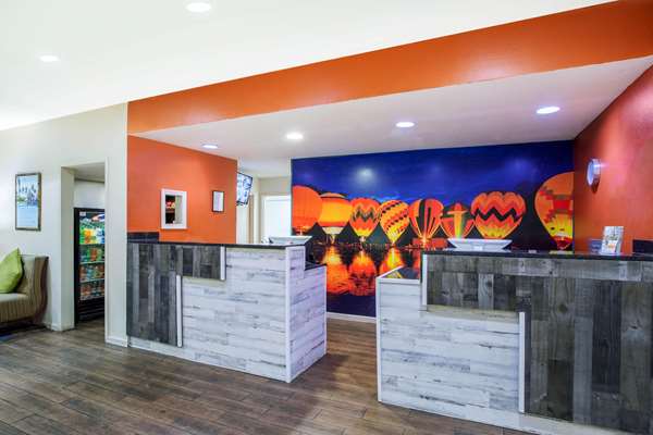  - La Quinta Inn & Suites Decatur