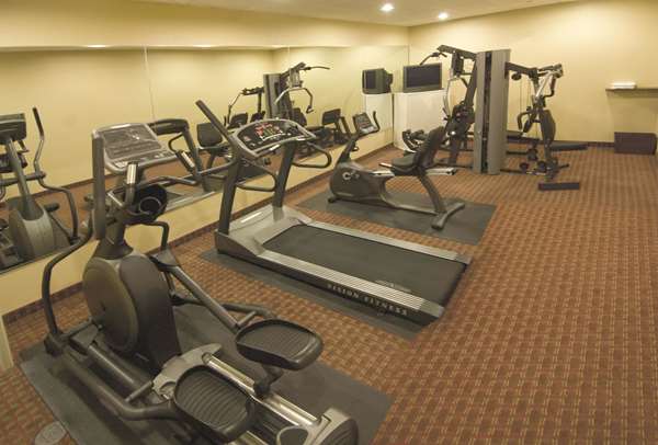 Fitness/ Exercise Room - La Quinta Inn & Suites Marble Falls