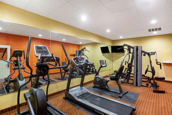 Fitness/ Exercise Room - La Quinta Inn & Suites Marble Falls