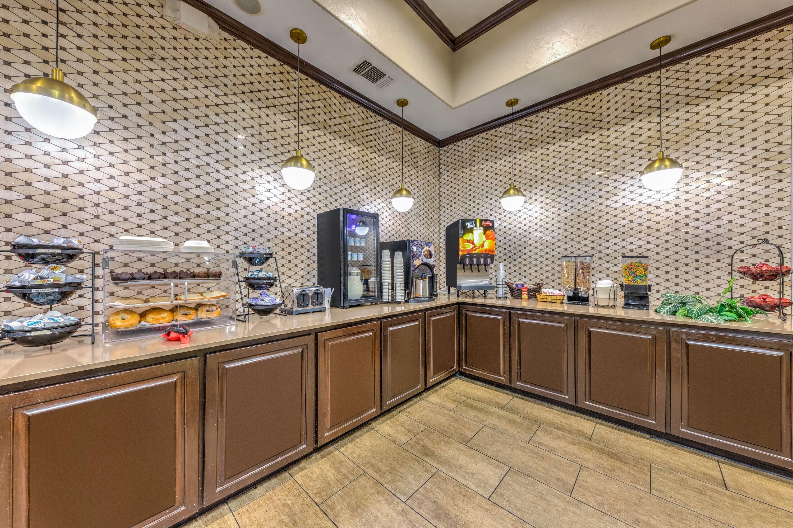 Property amenity | La Quinta Inn & Suites by Wyndham Marble Falls