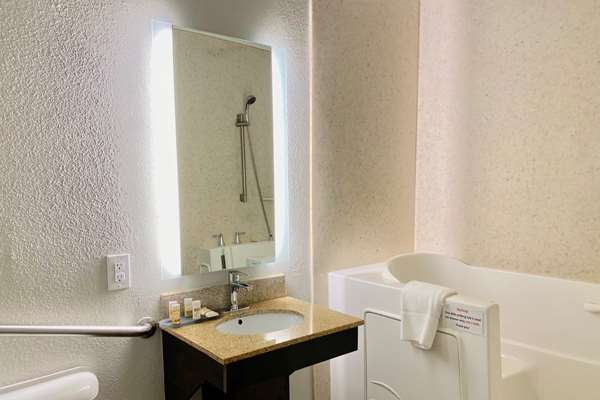  - La Quinta Inn Steamboat Springs