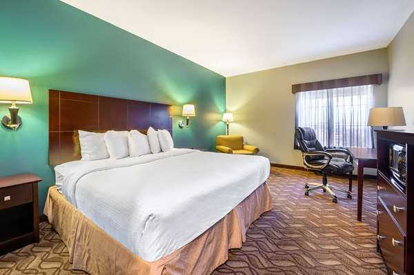  - La Quinta Inn & Suites North Longview