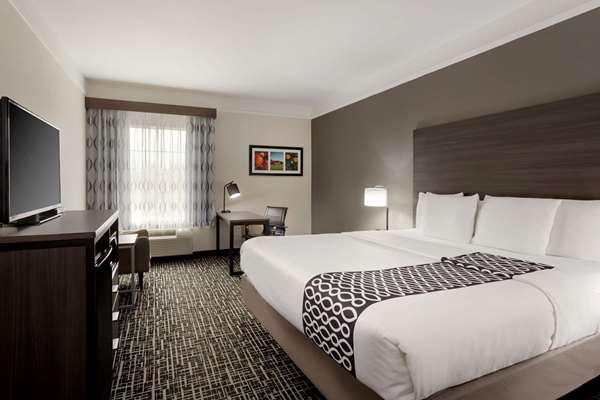  - La Quinta Inn & Suites Longview - I-20, Exit 596