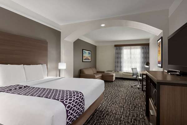 Suite - La Quinta Inn & Suites Longview - I-20, Exit 596
