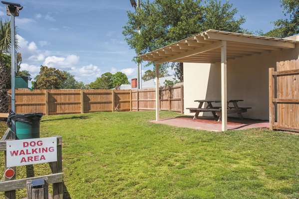  - La Quinta Inn & Suites Fort Walton Beach