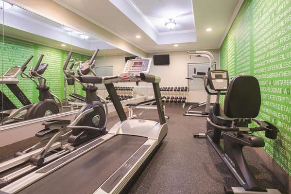 Fitness/ Exercise Room - La Quinta Inn & Suites Fort Walton Beach