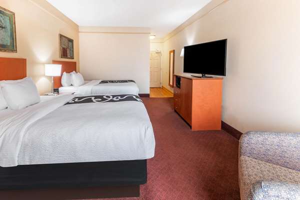  - La Quinta Inn & Suites Hobbs