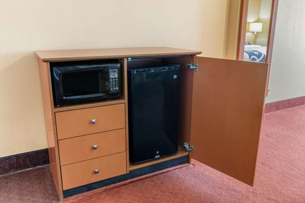  - La Quinta Inn & Suites Hobbs