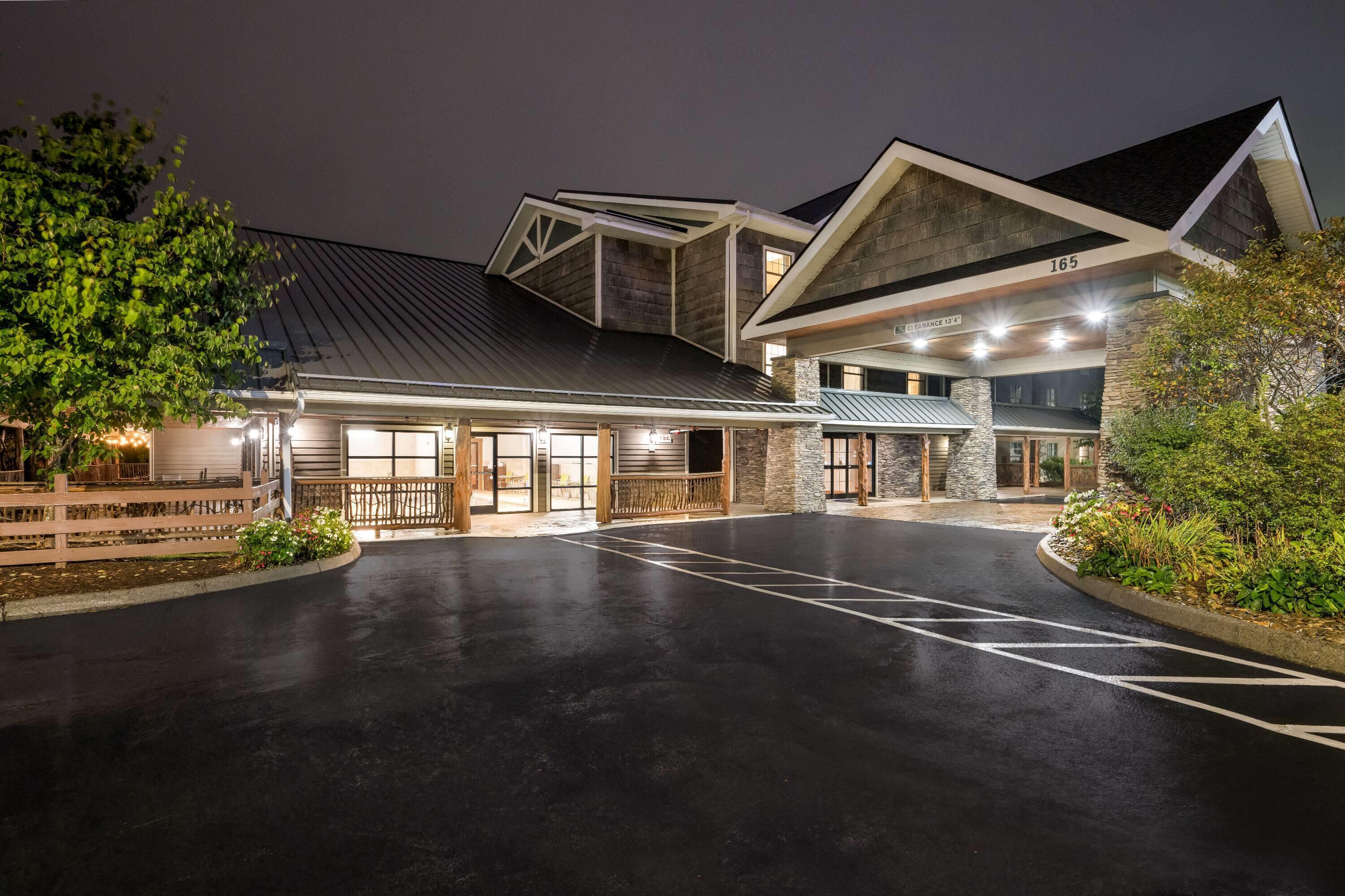 Exterior | La Quinta Inn & Suites by Wyndham Boone University