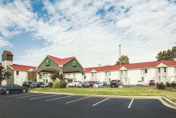 Exterior view - La Quinta Inn Waldorf