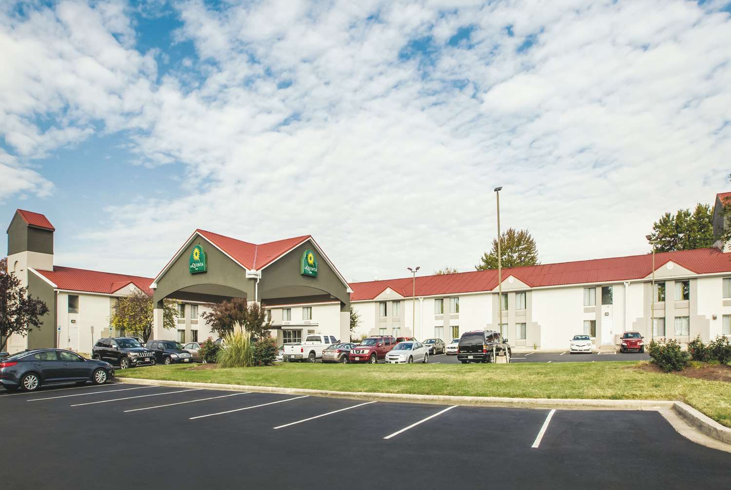 La Quinta Inn Waldorf, MD See Discounts