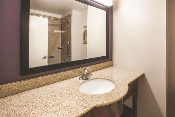 Suite - La Quinta Inn Waldorf