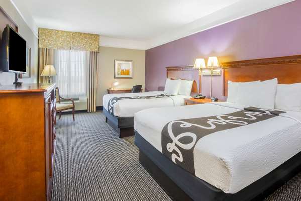  - La Quinta Inn & Suites Gainesville