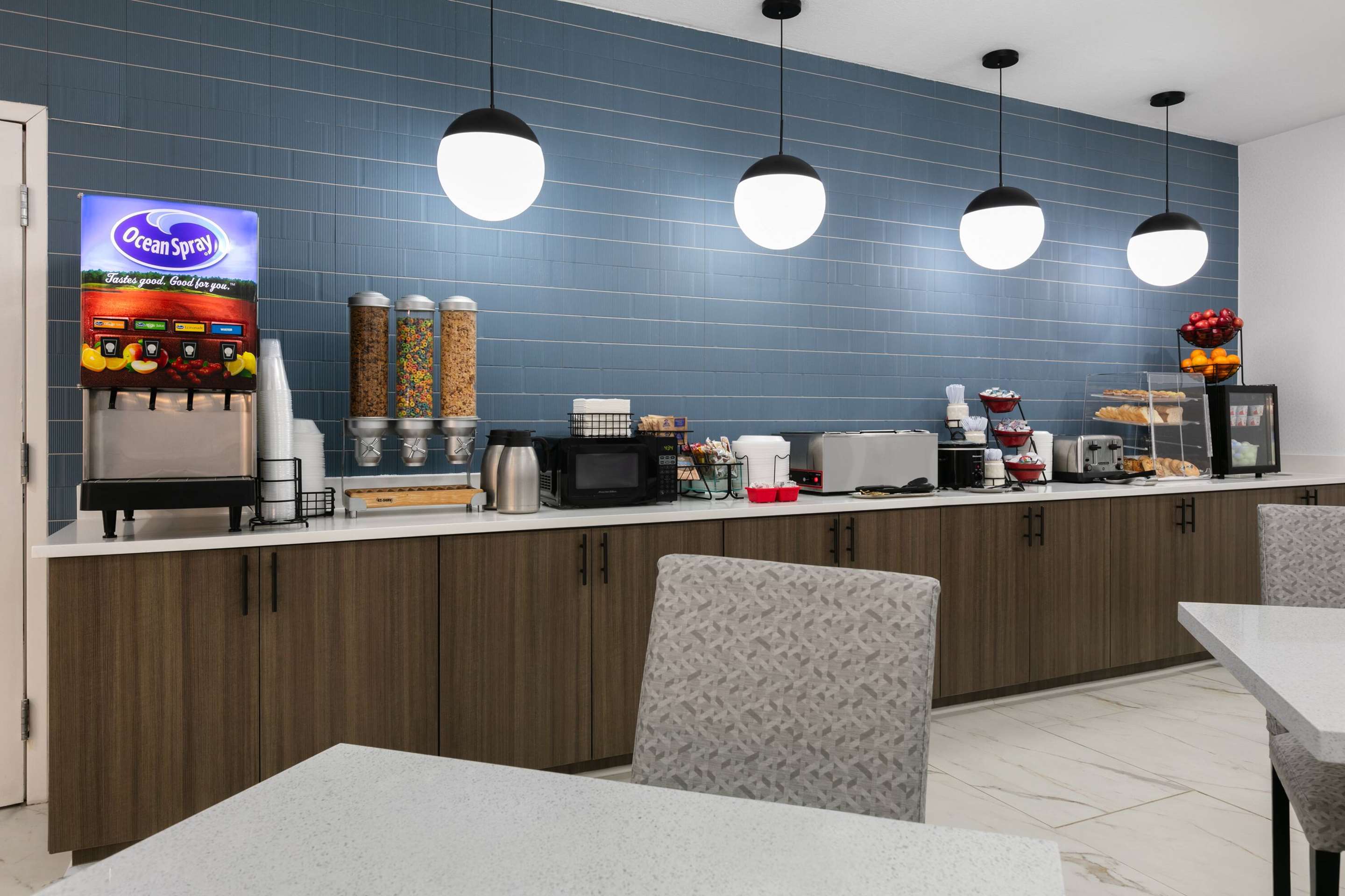 Property amenity | La Quinta Inn & Suites by Wyndham Burleson